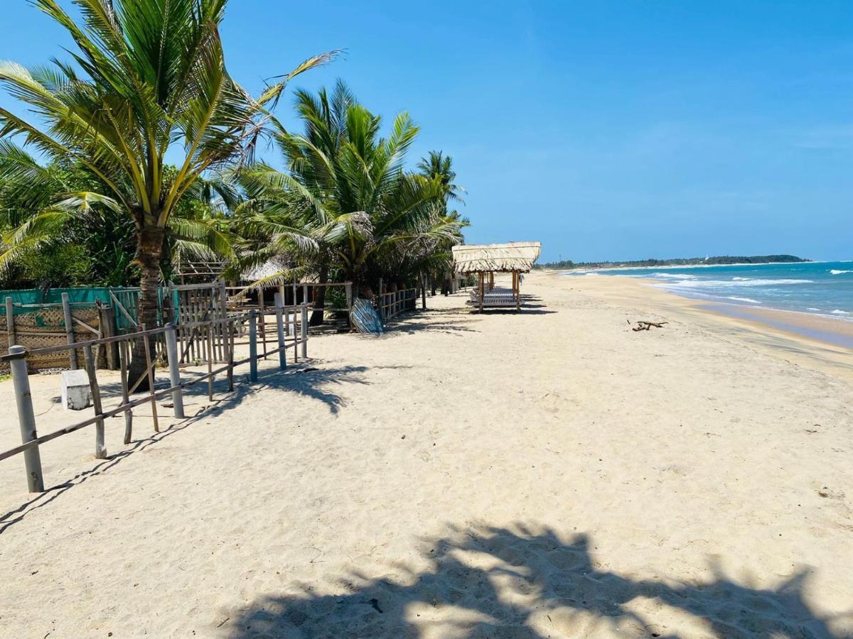 Air Lush Beach Cabanas Arugam Bay Bagian luar foto